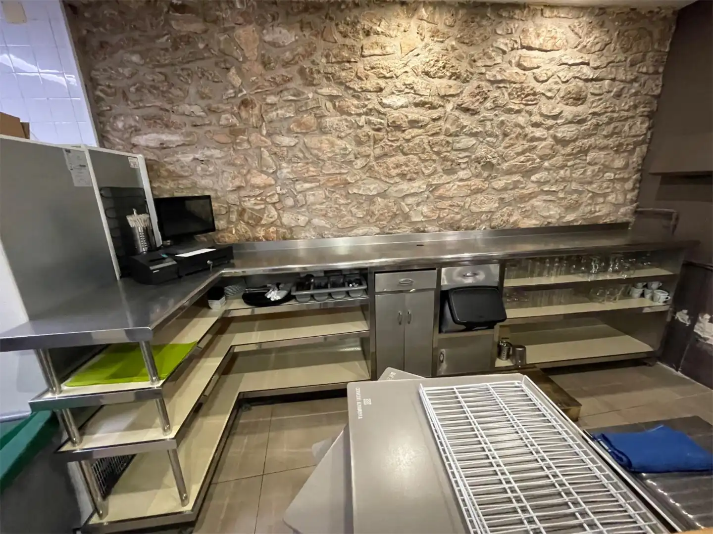 Local de alquiler en Carrer Miguel de Cervantes, 32, L'Ametlla de Mar pueblo Cocina de Local de alquiler en L'Ametlla de Mar con Aire acondicionado, Calefacción y Amueblado