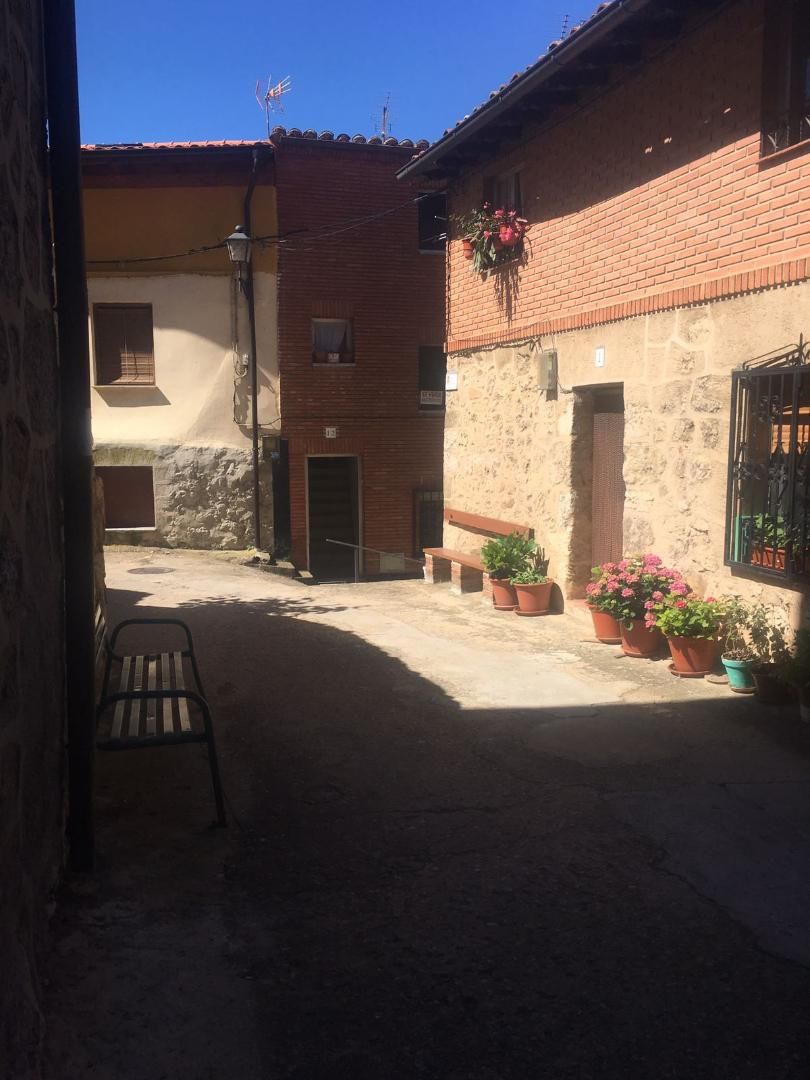 Exterior view of Single-family semi-detached for sale in Pancorbo  with Storage room, Washing machine and Microwave