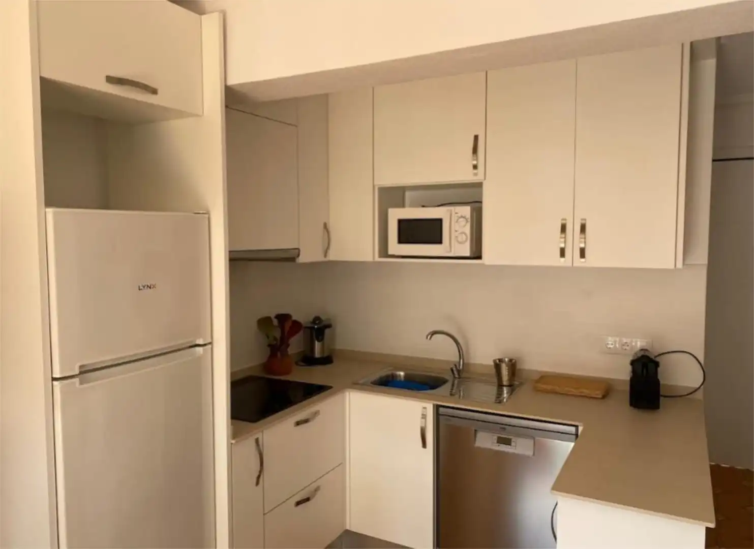 Apartments for rent in Carrer Torre Sant Vicent, 8, Torreón - La Almadraba Kitchen of Apartments for rent in Benicasim / Benicàssim with Air Conditioner, Heating and Private garden