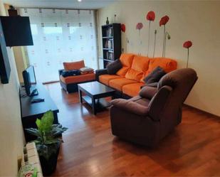 Sala d'estar de Apartament en venda en Ames amb Calefacció, Traster i Moblat
