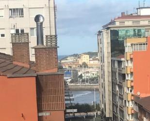 Vista exterior de Pis de lloguer en Gijón  amb Terrassa