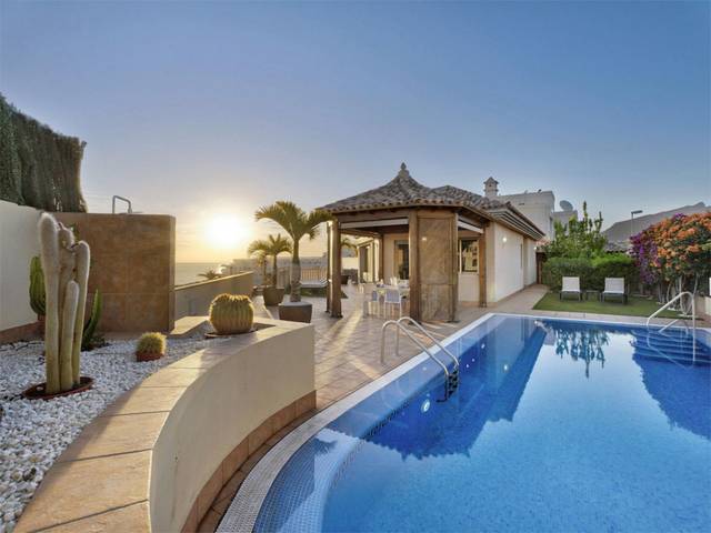 Casa-chalet en Alquiler en Calle Manuel Ravelo, 25 en Puerto de Santiago