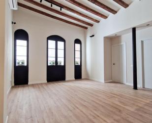 Flat for sale in  Barcelona Capital  with Air Conditioner