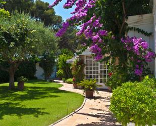 Garden of House or chalet for sale in Sitges  with Air Conditioner, Terrace and Swimming Pool
