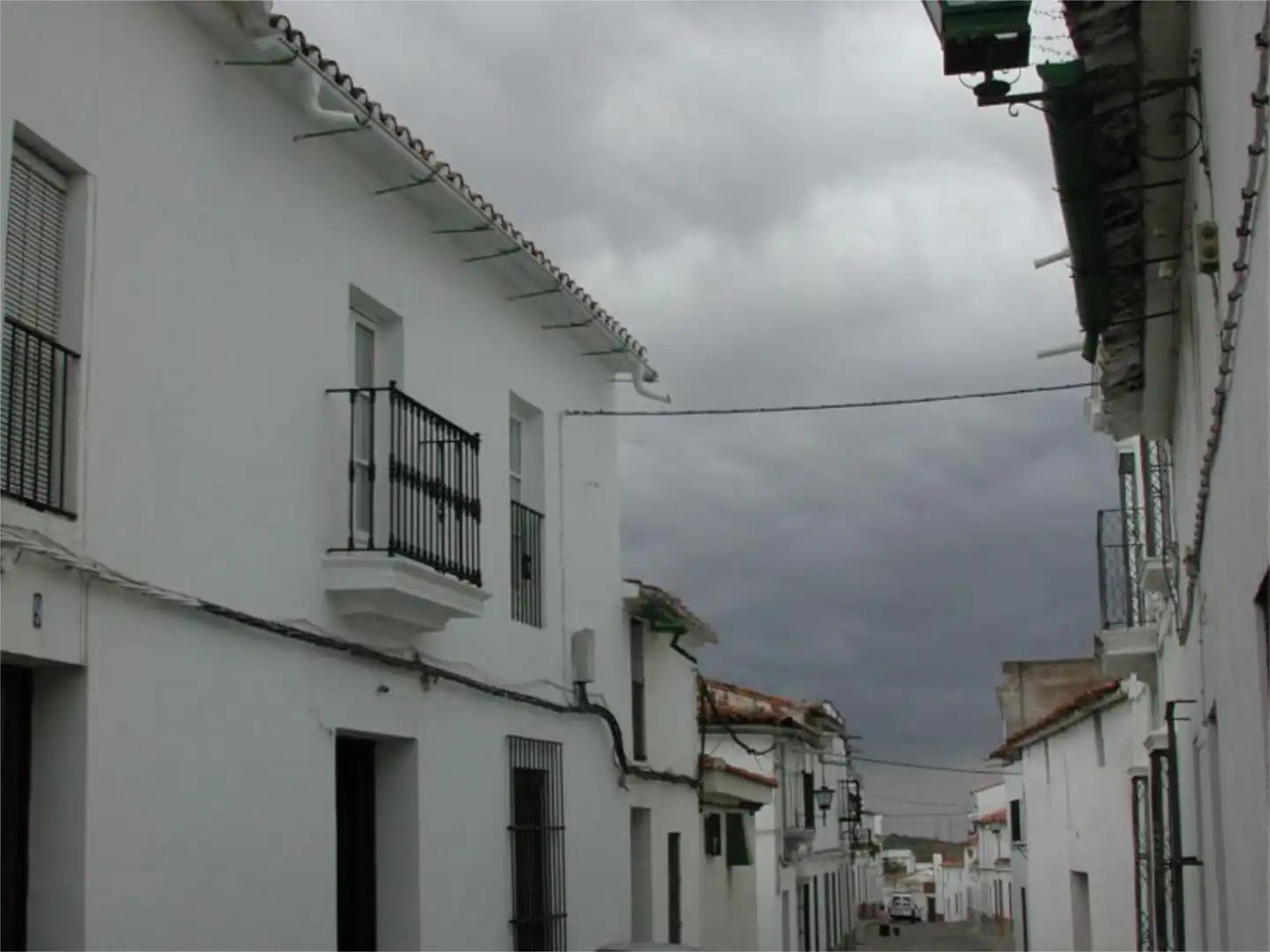 Piso en venta en Calle González Bravo, 11, Encinasola Vista exterior de Piso en venta en Encinasola con Terraza