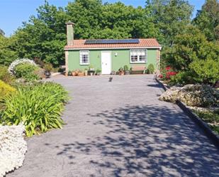 Vista exterior de Finca rústica en venda en San Sadurniño amb Jardí privat