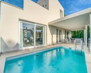 Piscina de Casa o xalet de lloguer en Alcúdia amb Aire condicionat, Terrassa i Piscina