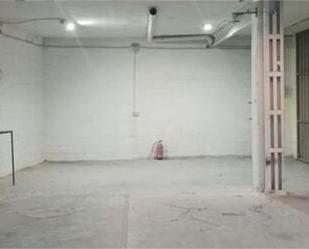 Industrial buildings to rent in Portugalete