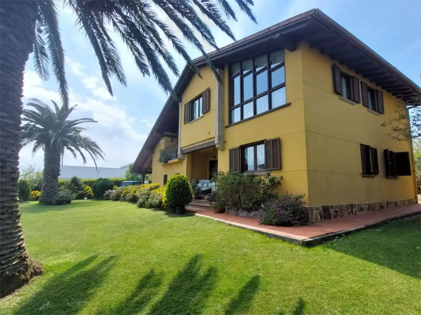 Casa o chalet en venta en Calle Bella Vista, 8, Suances Vista exterior de Casa o chalet en venta en Suances con Terraza y Balcón