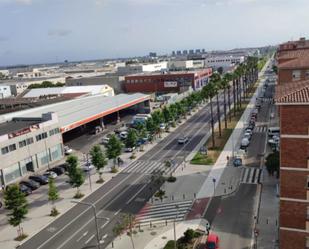 Exterior view of Flat for sale in Sant Boi de Llobregat  with Air Conditioner and Balcony