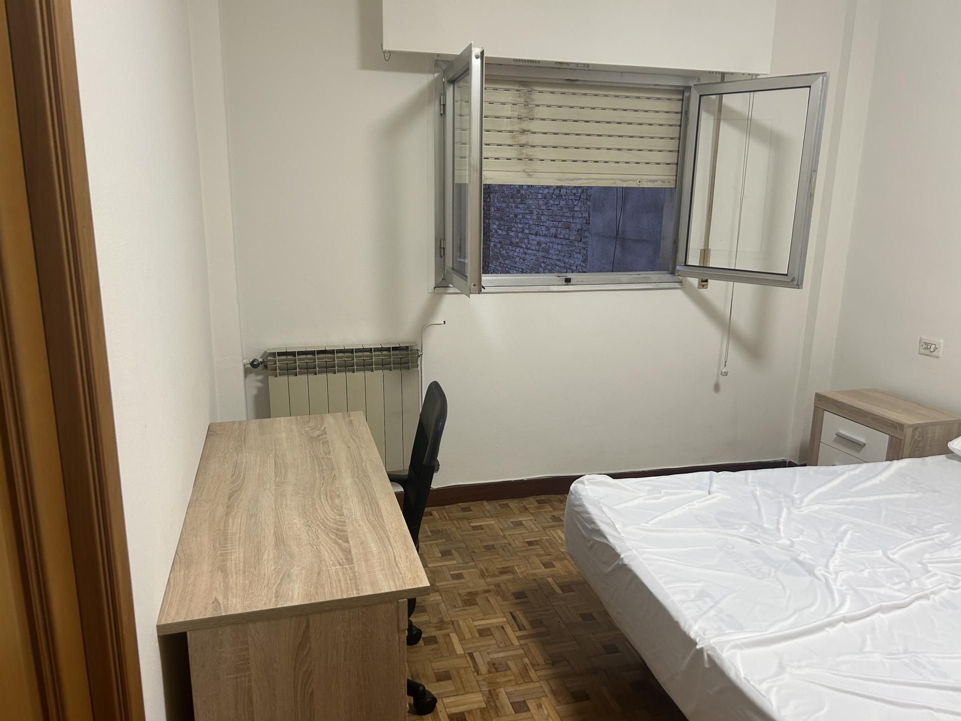 Dormitori de Pis per a compartir en Valladolid Capital amb Calefacció, Rentadora i Microones