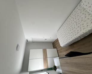 Bedroom of Flat to rent in  Valencia Capital  with Air Conditioner, Heating and Parquet flooring