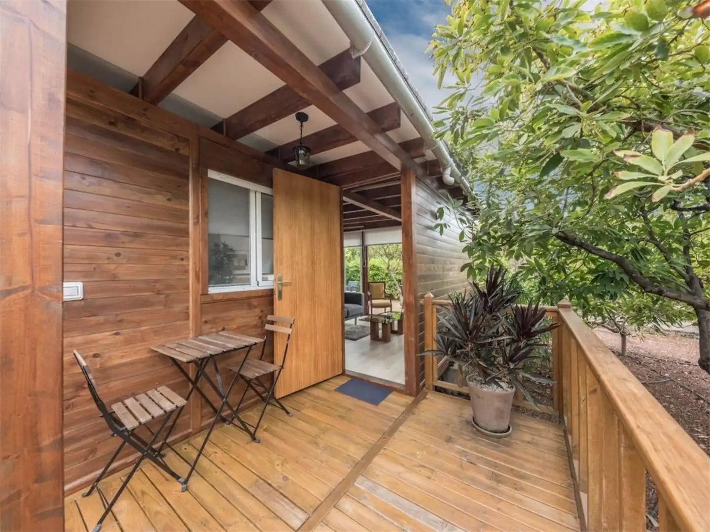 Wohnung zur Miete in Lugar el Rincon, 57, Las Cuevas - Los Gómez Terrasse von Wohnung zur Miete in La Orotava mit Klimaanlage, Privatgarten und Parkett