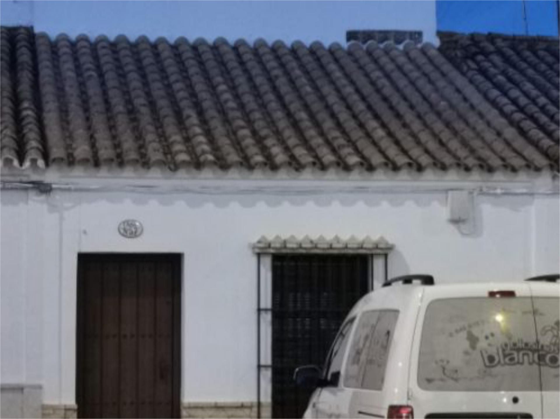 Exterior view of Planta baja for sale in Utrera  with Air Conditioner and Furnished