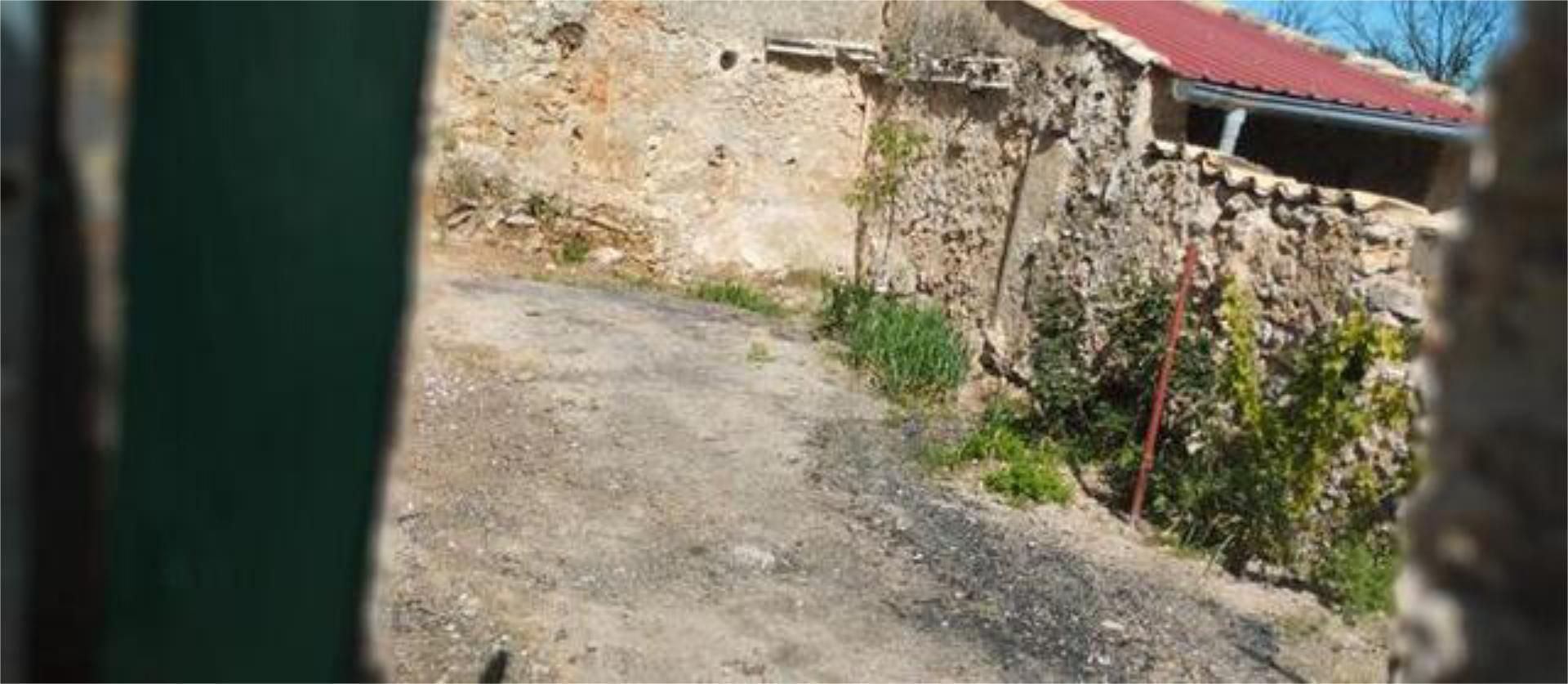 Casa o xalet en venda en Buciegas amb Jardí privat