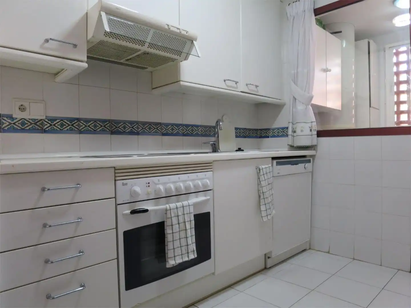 Kitchen of Flat for rent in Marbella  with Air Conditioner, Heating and Private garden