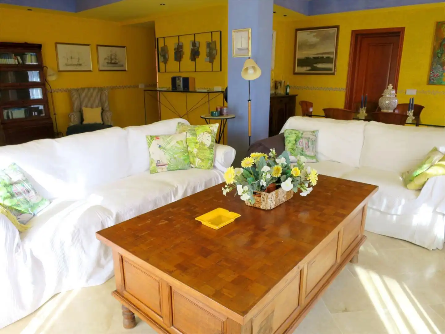 Living room of Flat for rent in Marbella  with Air Conditioner, Heating and Private garden