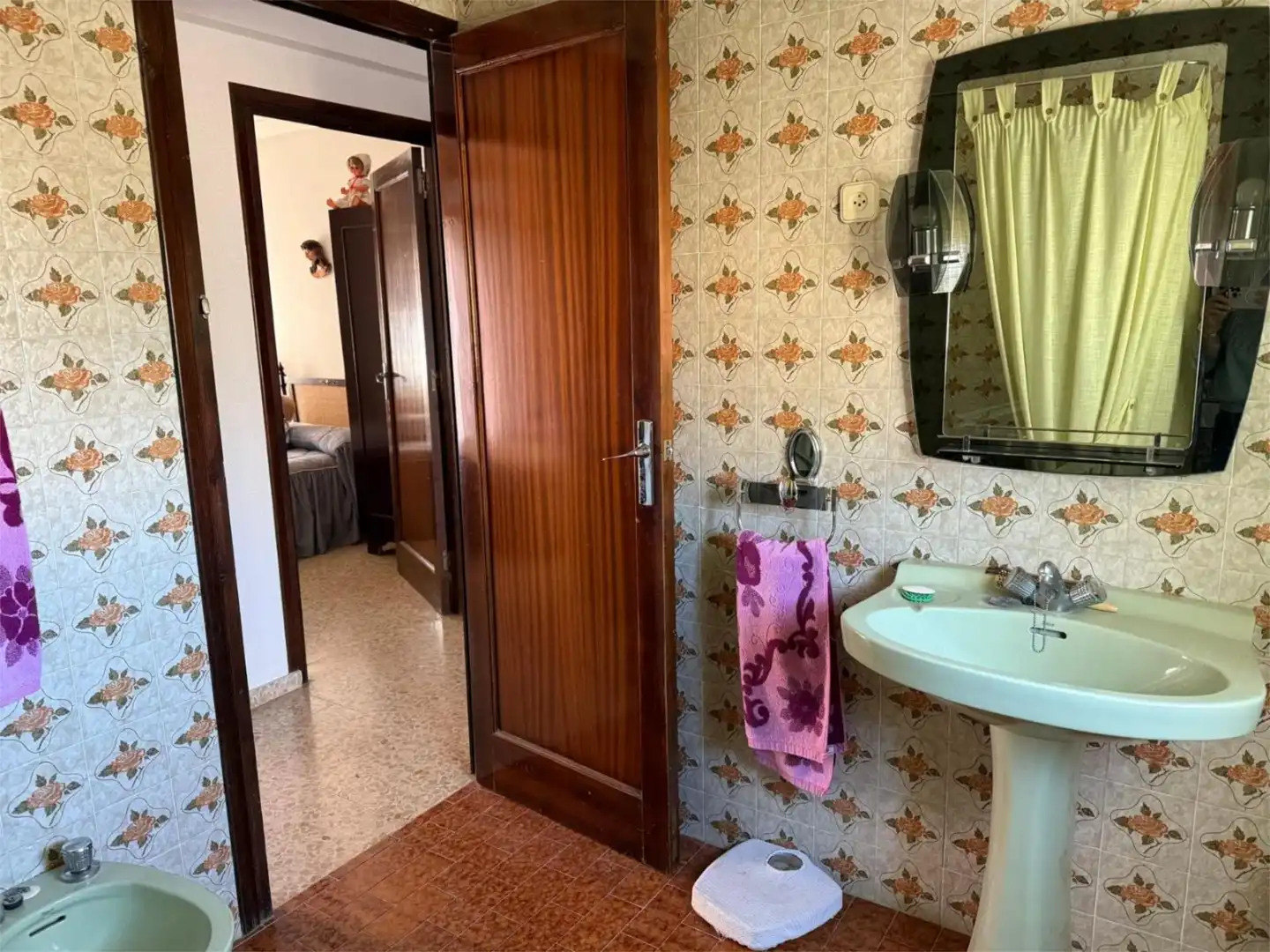Casa adosada en venda a Calle Toledo, 28, Mondéjar Bany de Casa adosada en venda en Mondéjar amb Terrassa
