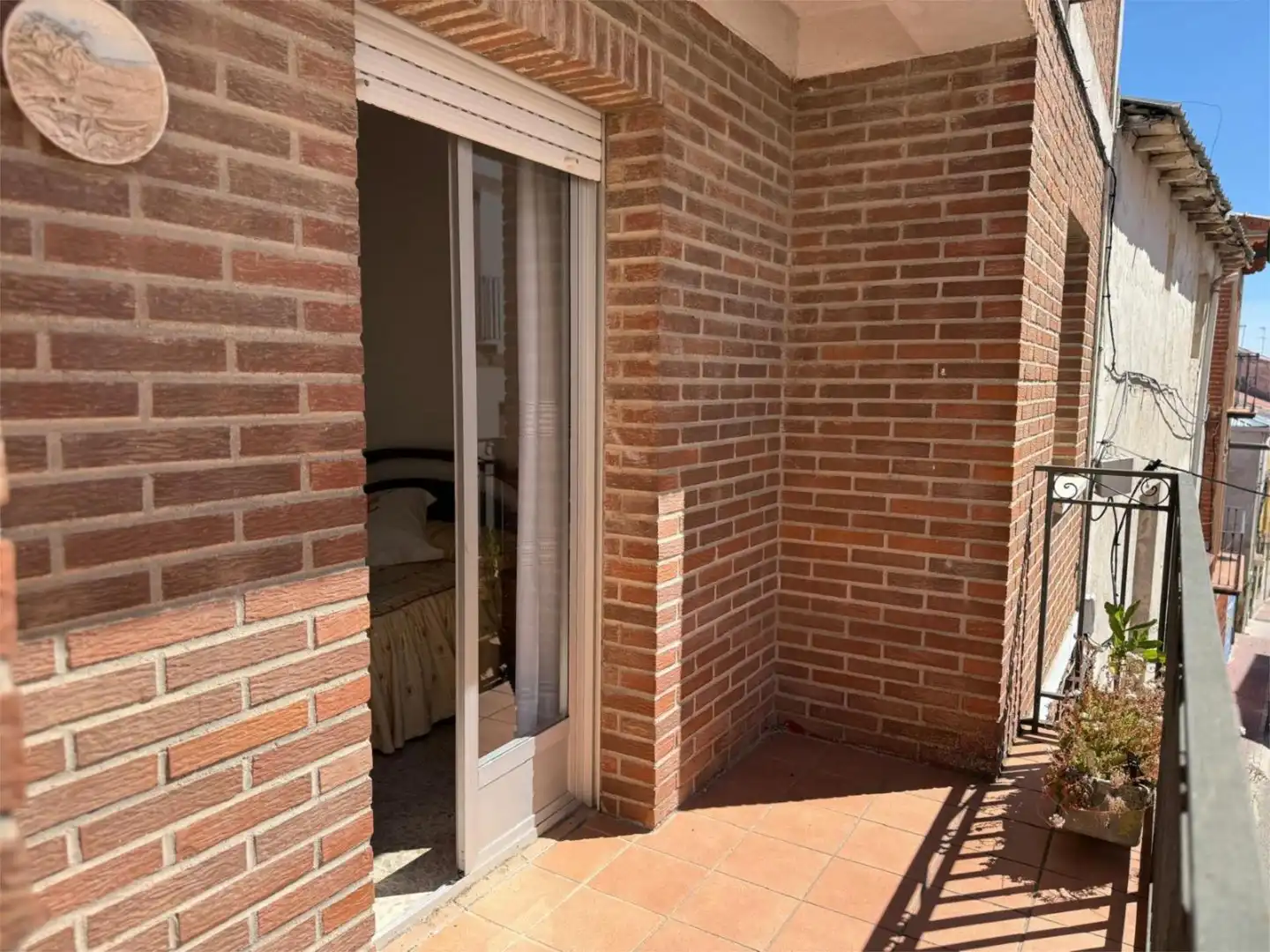 Casa adosada en venda a Calle Toledo, 28, Mondéjar Terrassa de Casa adosada en venda en Mondéjar amb Terrassa