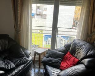 Living room of Flat to rent in  Madrid Capital  with Air Conditioner, Terrace and Balcony