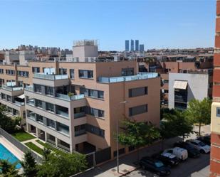 Exterior view of Flat to rent in  Madrid Capital  with Heating and Parquet flooring