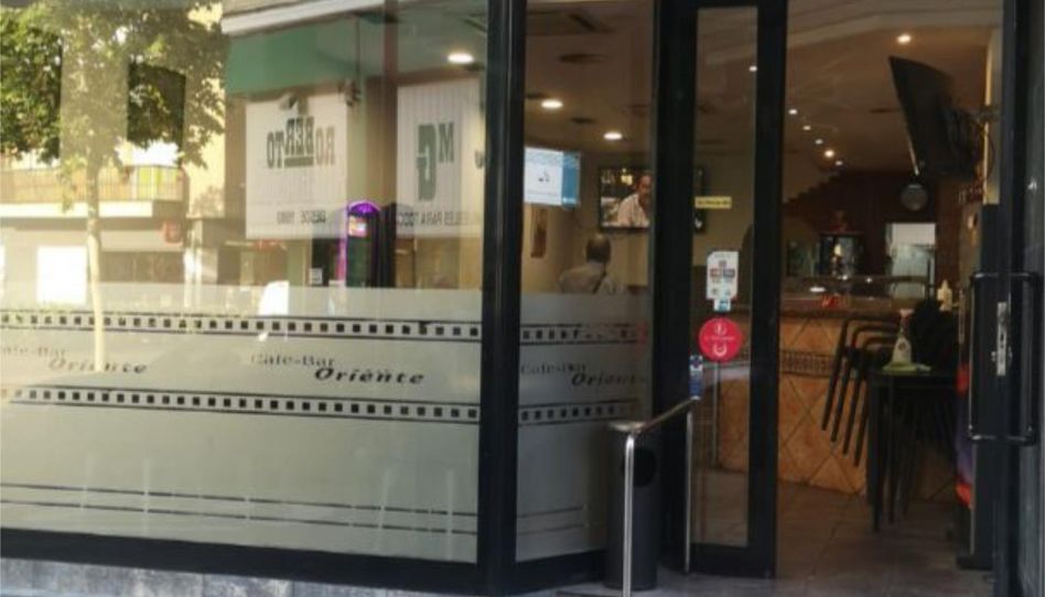 Geschaftsraum zur ubertragung in Calle de Ricardo Monterde, 1, Barrio de Delicias, Zaragoza Capital - Bild 1 Foto 1 von Geschaftsraum zur ubertragung in Calle de Ricardo Monterde, 1, Barrio de Delicias, Zaragoza Capital