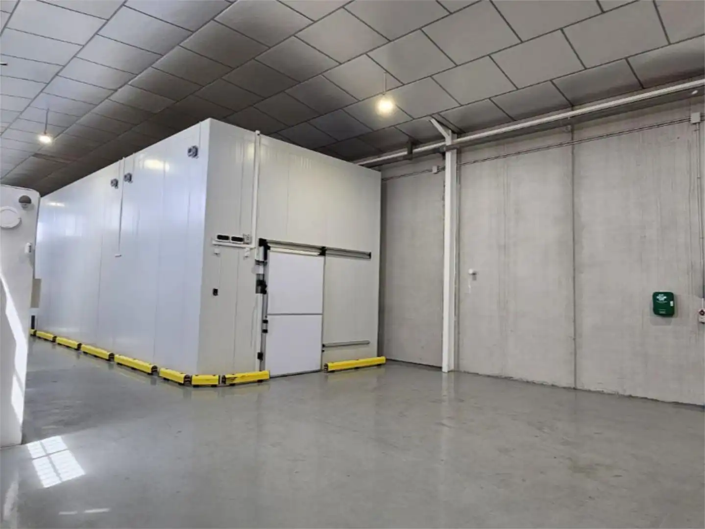 Industrial buildings for rent in Cañada del Cura, 29, Los Montesinos Industrial buildings for rent in Los Montesinos with Air Conditioner