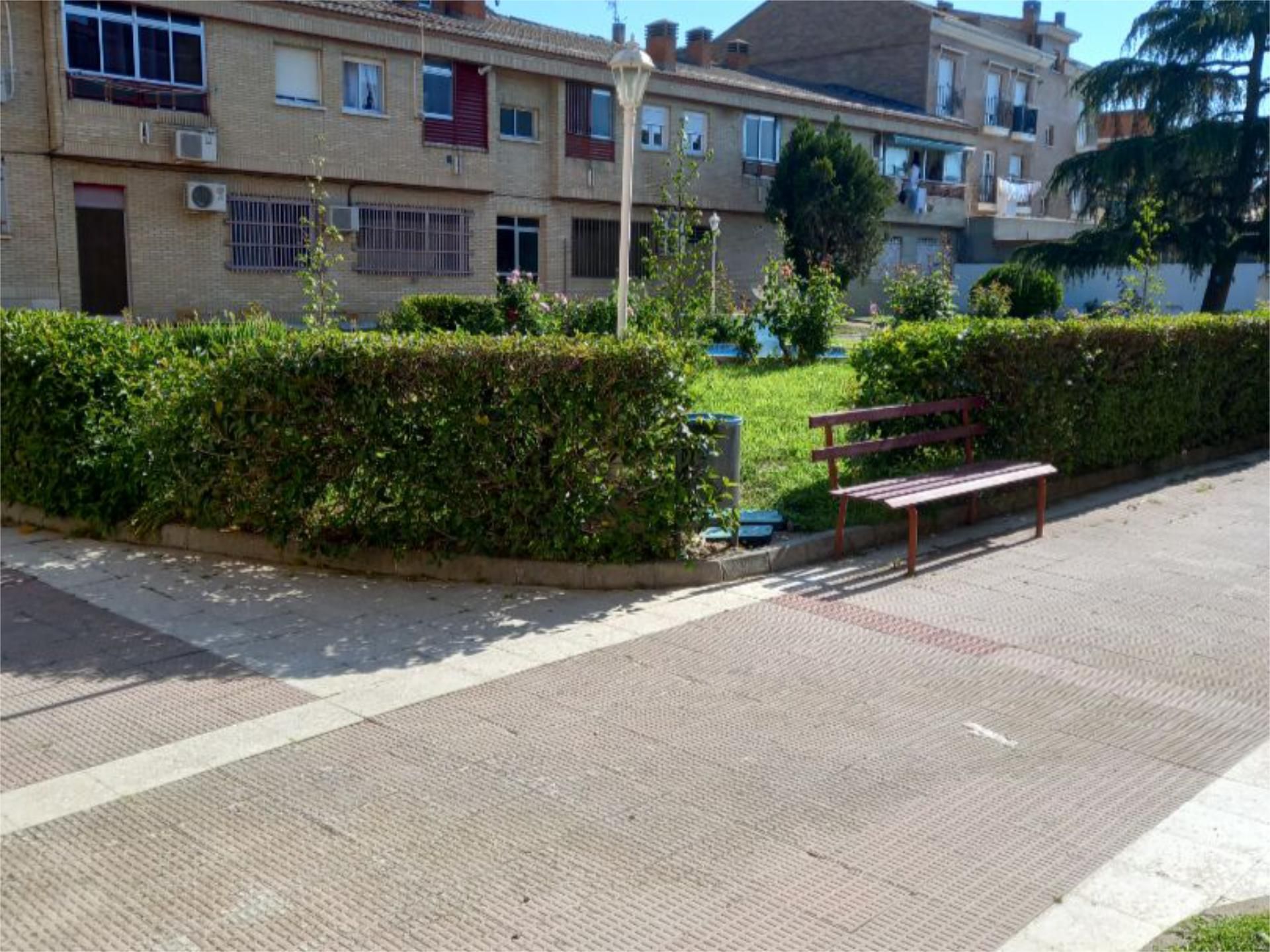 Vista exterior de Pis en venda en Parla amb Terrassa