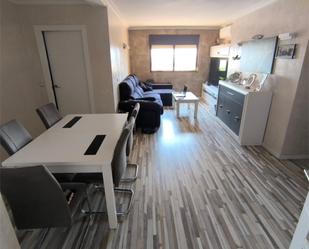 Sala d'estar de Pis en venda en  Huelva Capital amb Aire condicionat, Parquet i Traster