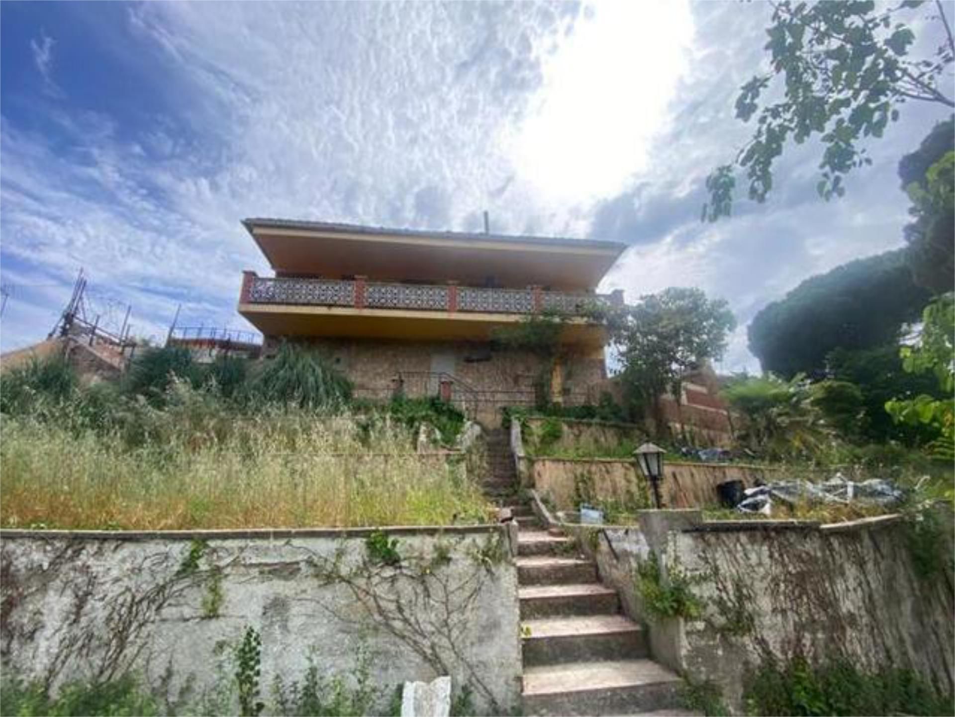 Single-family semi-detached to rent in Terrabrava - Tordera Parc