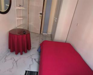 Dormitori de Pis per a compartir en  Valencia Capital amb Terrassa, Traster i Piscina