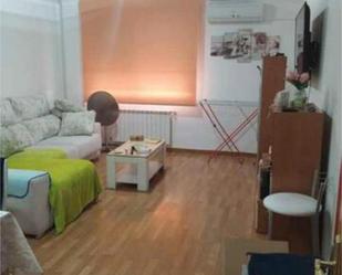 Living room of Flat for sale in Pozuelo de Calatrava  with Heating, Private garden and Terrace