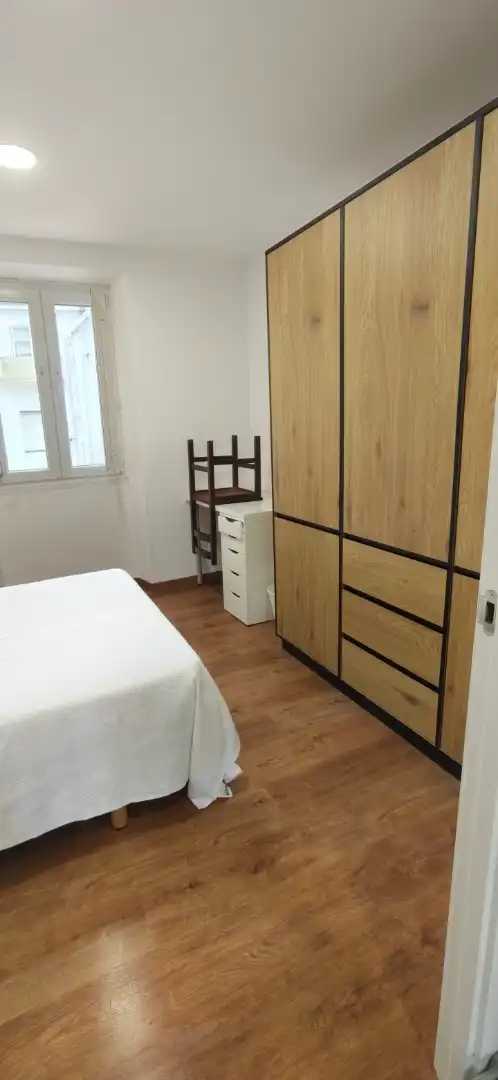 Habitación en Rúa de Vedra, 10, Castiñeiriño - Cruceiro de Sar Habitación en Rúa de Vedra, 10, Castiñeiriño - Cruceiro de Sar