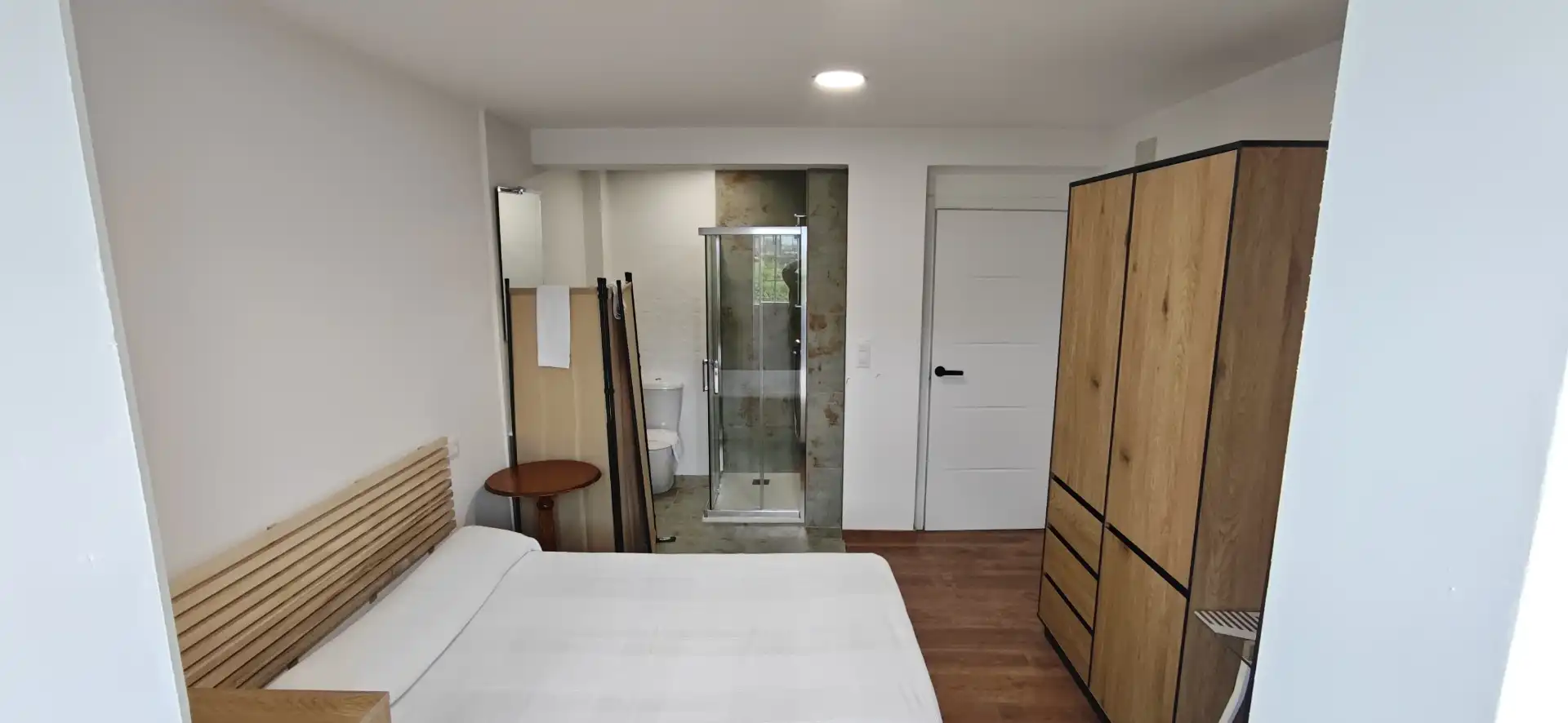 Habitación en Rúa de Vedra, 10, Castiñeiriño - Cruceiro de Sar Habitación en Rúa de Vedra, 10, Castiñeiriño - Cruceiro de Sar