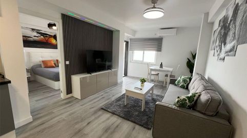Foto 2 de Piso en venta en Avenida Valencia, 2, Centro, Santa Pola