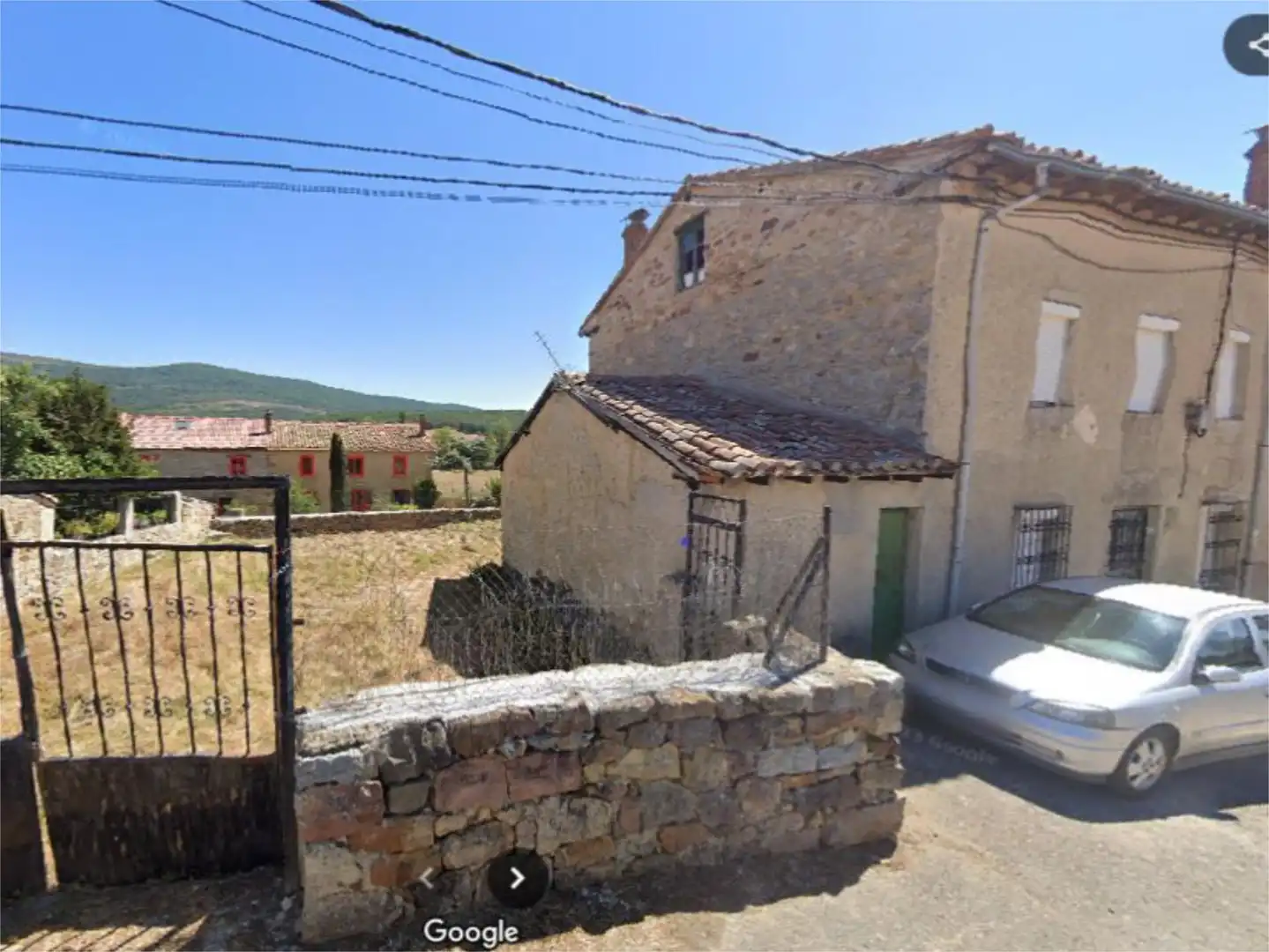 Vista exterior de Finca rústica en venda en Barruelo de Santullán amb Jardí privat, Parquet i Traster