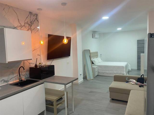 Estudio en Alquiler en Calle Cristo de la Epidemia, 1 en Cristo de la Epidemia