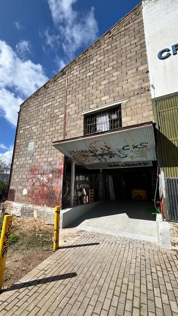 Fabrikhallen zum Verkauf in Avenida Sevilla, 63, Brenes Außenansicht von Fabrikhallen zum Verkauf in Brenes mit Klimaanlage