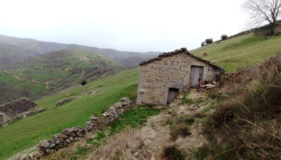 Flat for sale in Barrio Bustaleguin, 3, San Pedro del Romeral, Cantabria - image 1 Photo 1 of Flat for sale in Barrio Bustaleguin, 3, San Pedro del Romeral, Cantabria