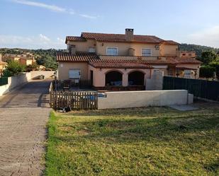 Vista exterior de Casa o xalet en venda en Collbató amb Aire condicionat, Terrassa i Piscina