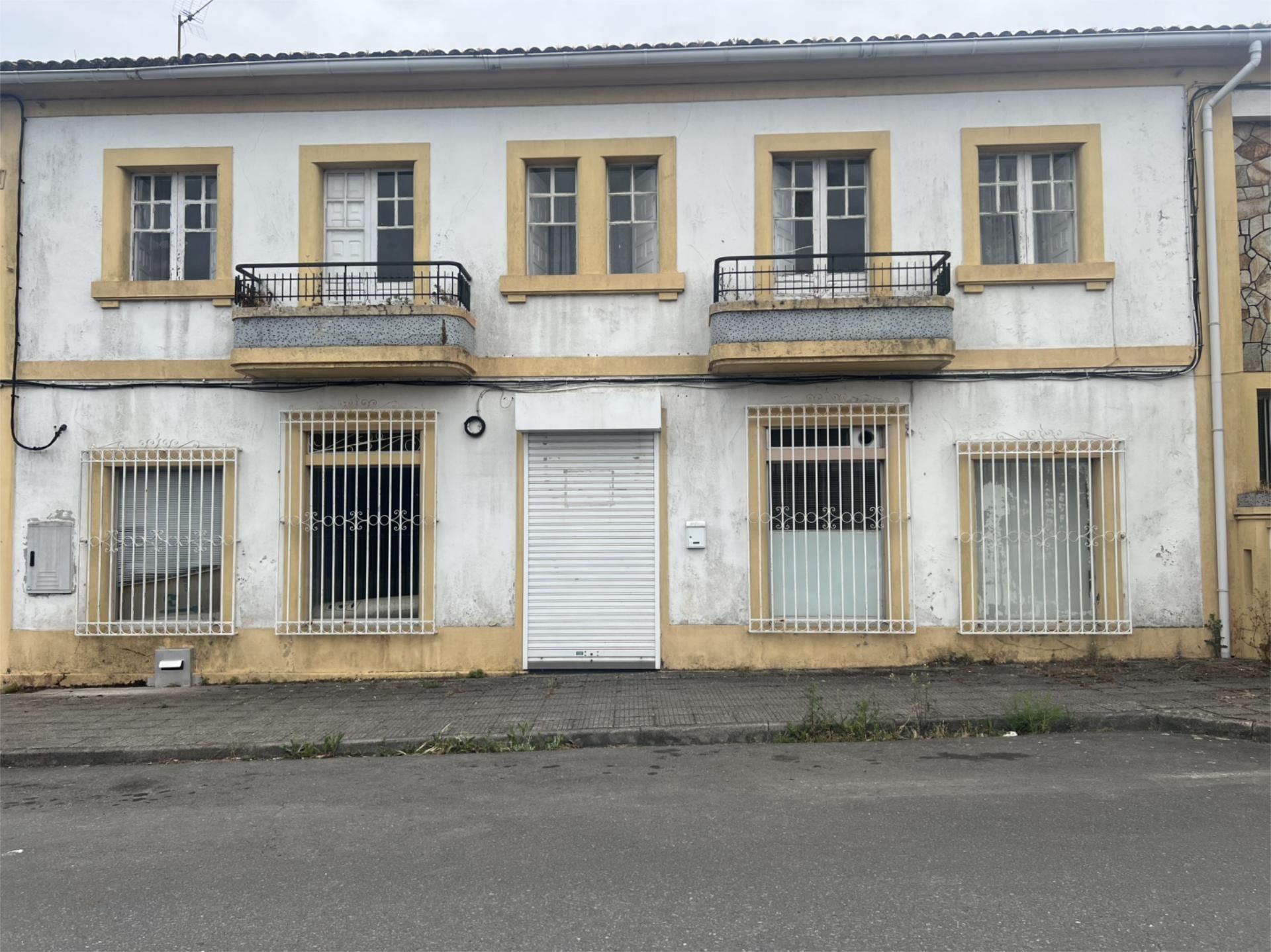 Vista exterior de Local de lloguer en Teo