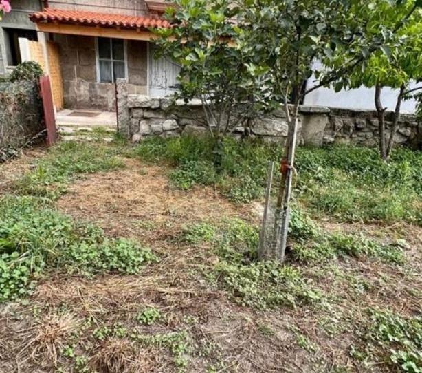 Single-family semi-detached for sale in Calle Hermanos Feijóo, 13, Sandiás, Ourense - image 1 Photo 1 of Single-family semi-detached for sale in Calle Hermanos Feijóo, 13, Sandiás, Ourense