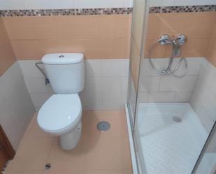 Bathroom of Flat to rent in Alcalá de Guadaira  with Air Conditioner and Terrace