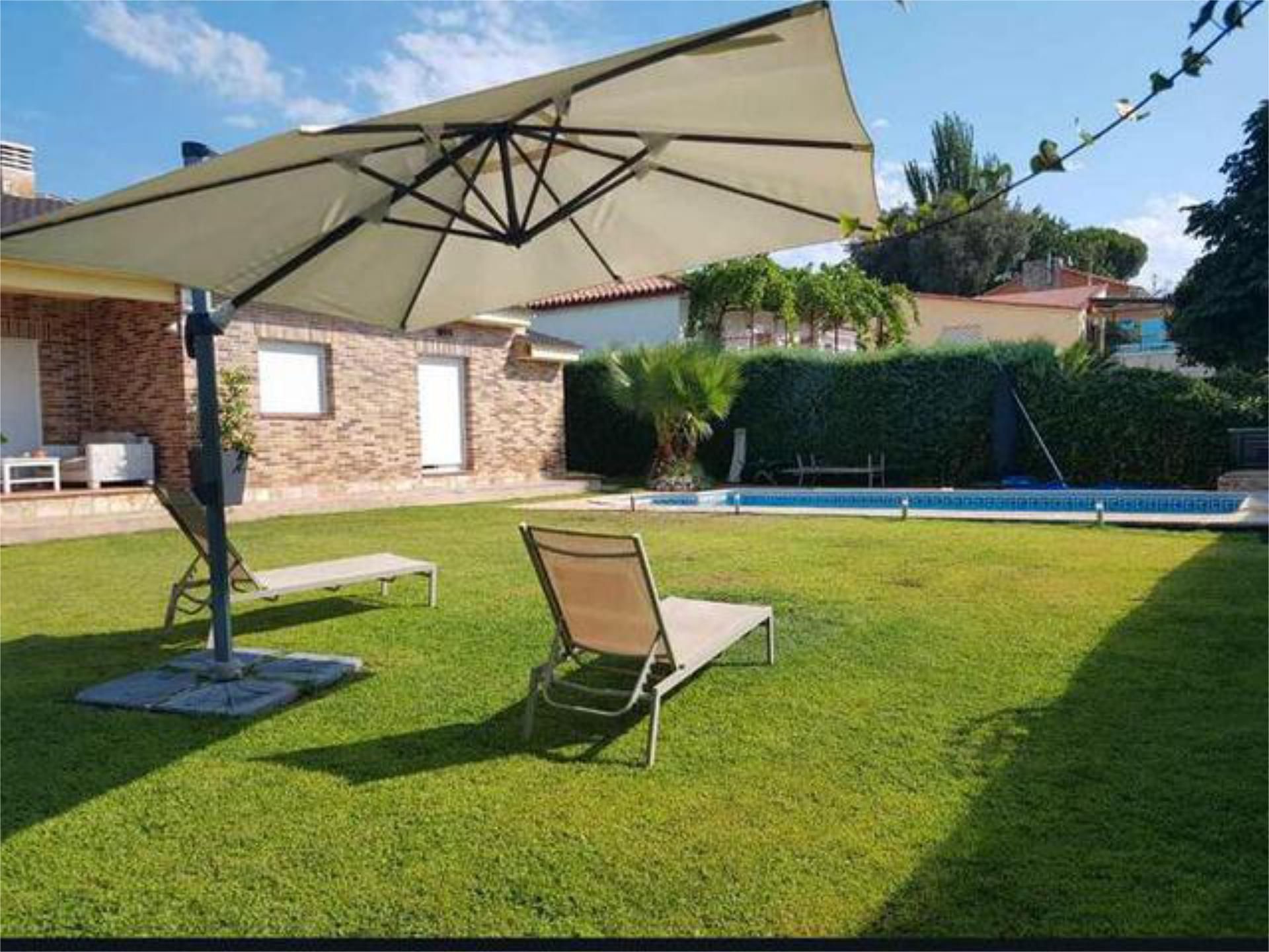 House or chalet to rent in Villa del Prado