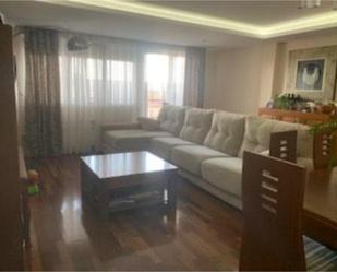 Sala d'estar de Pis en venda en Guadalajara Capital amb Aire condicionat, Calefacció i Jardí privat