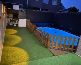 Swimming pool of House or chalet for sale in Aldeamayor de San Martín