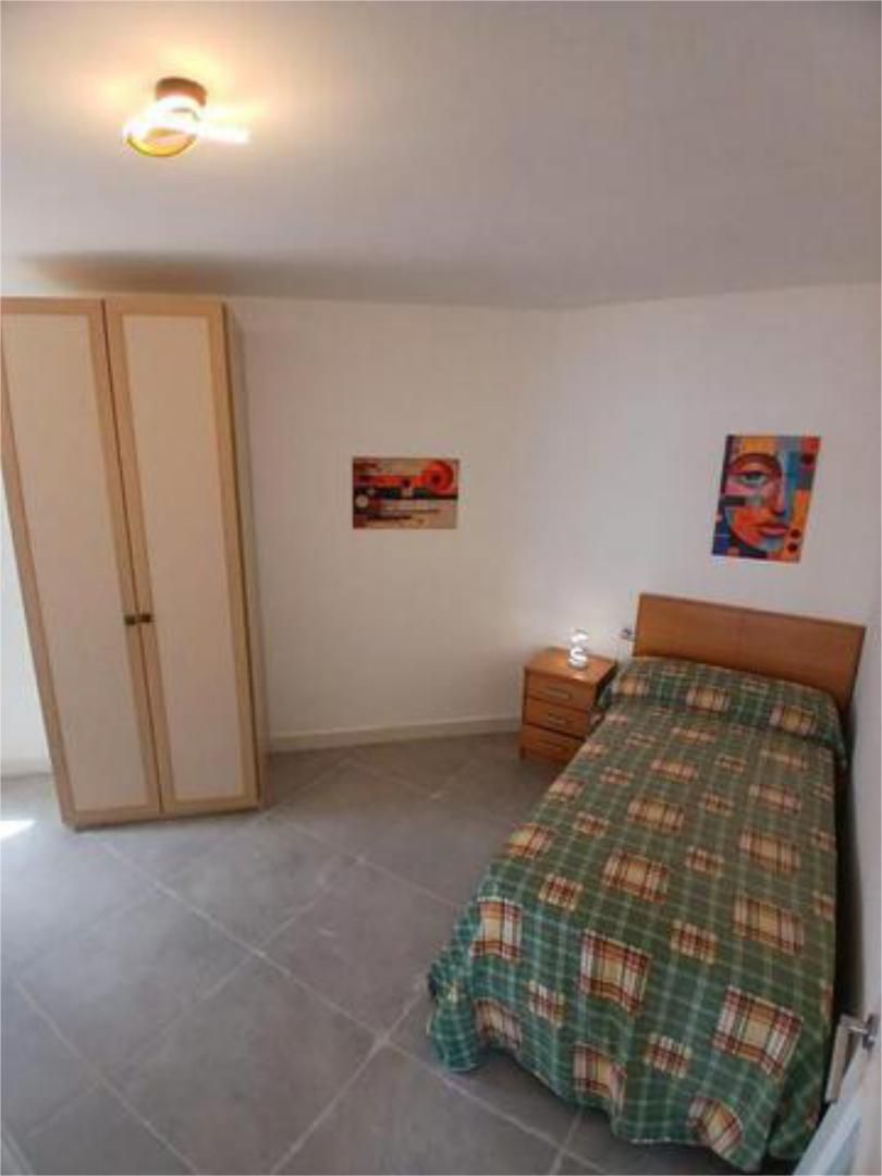 Apartment to rent in Port Saplaya
