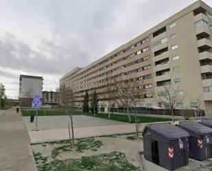 Exterior view of Flat to rent in  Zaragoza Capital  with Air Conditioner and Terrace