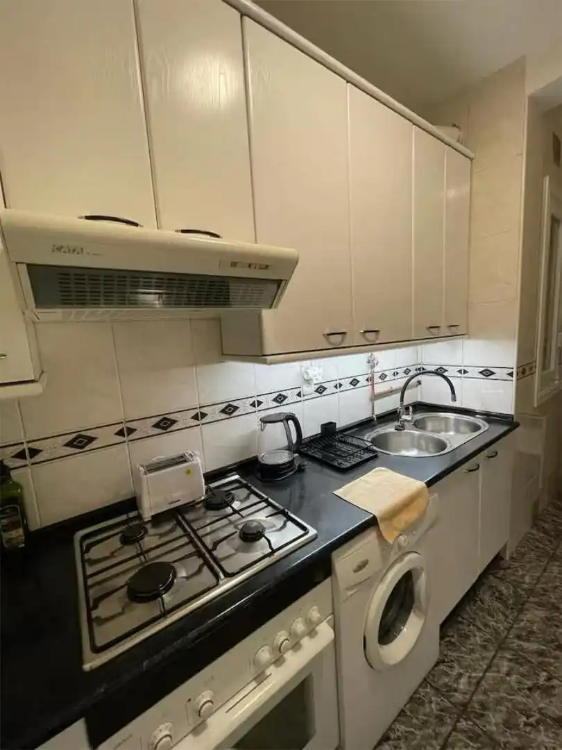 Apartament en venda a Avenida de Aragón, 24, Simancas Cuina de Apartament en venda en Madrid amb Aire condicionat, Calefacció i Moblat