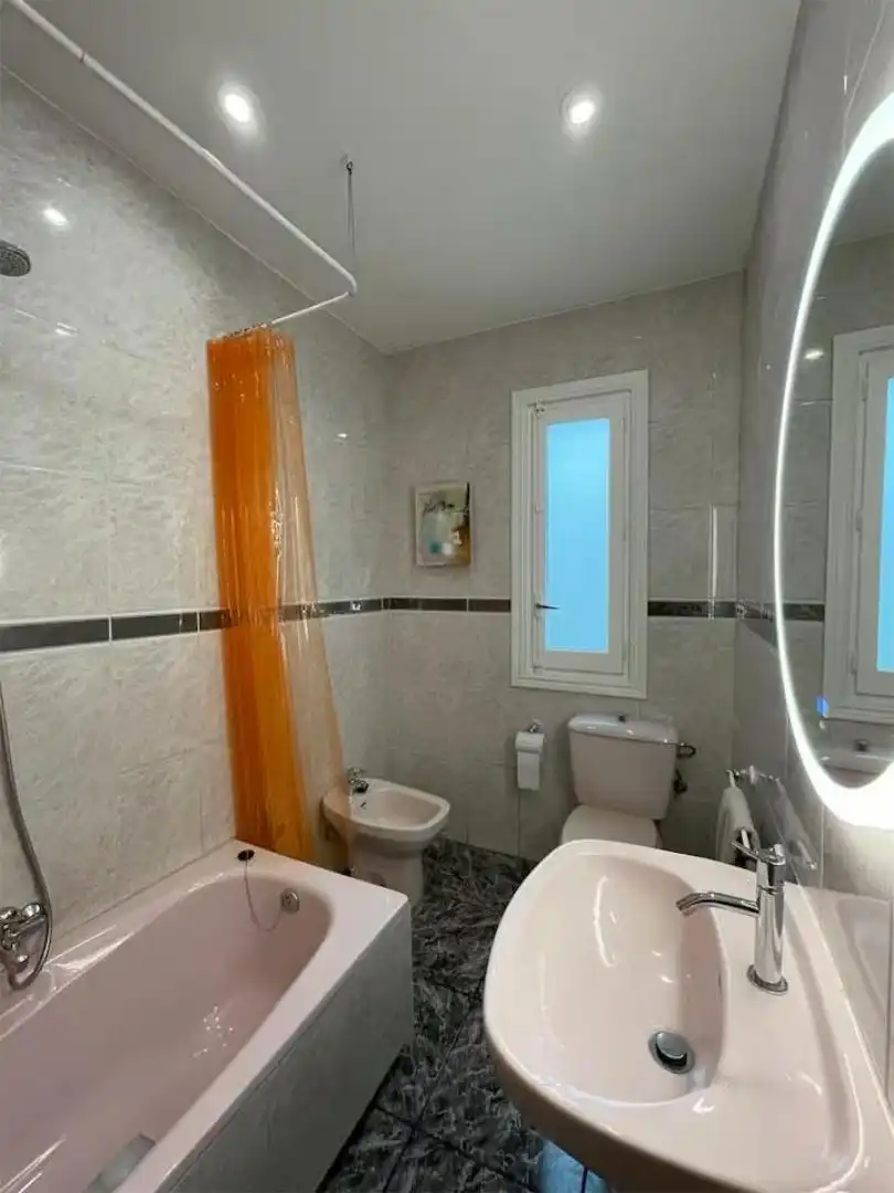 Apartament en venda a Avenida de Aragón, 24, Simancas Bany de Apartament en venda en Madrid amb Aire condicionat, Calefacció i Moblat